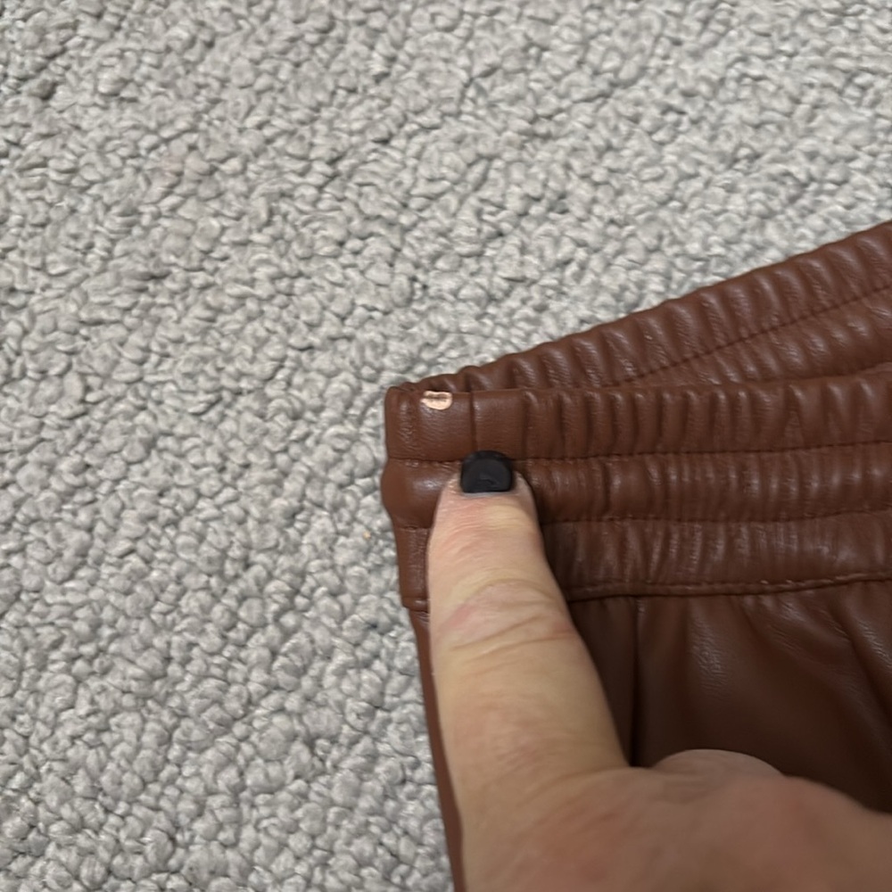 Banana Republic chestnut vegan leather cropped jogger - Picture 8 of 9